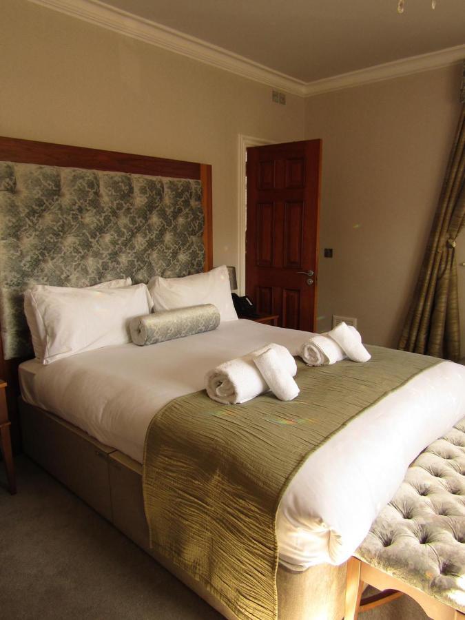 The Craigie Hotel Penicuik Bagian luar foto