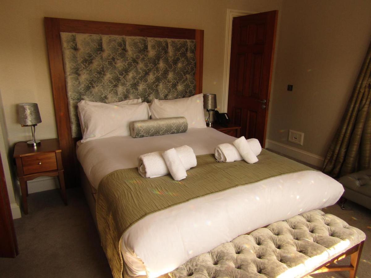 The Craigie Hotel Penicuik Bagian luar foto