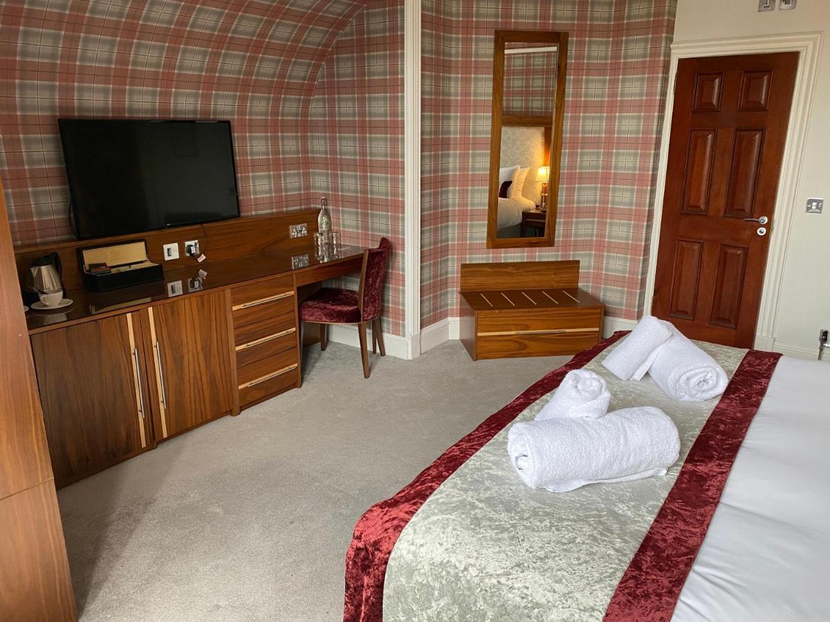 The Craigie Hotel Penicuik Bagian luar foto